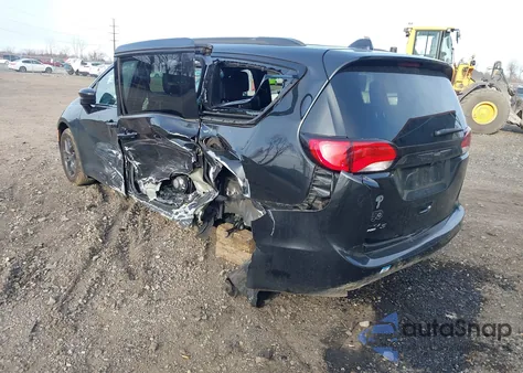 2018 Chrysler Pacifica Touring L from USA, damaged, VIN 2C4RC1BG0JR274319